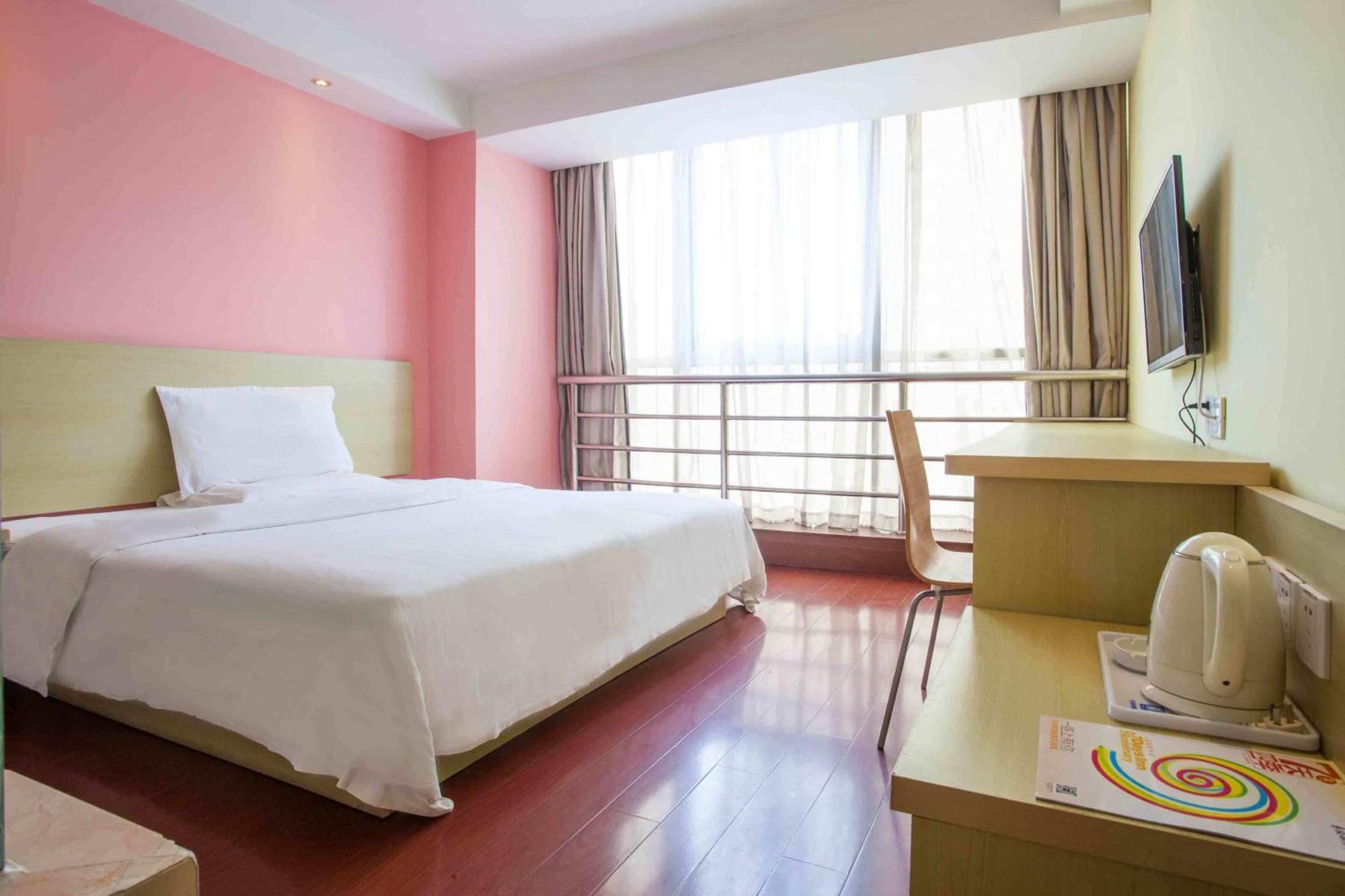 7Days Inn Wuzhou South Railway Station Cangwu Luaran gambar