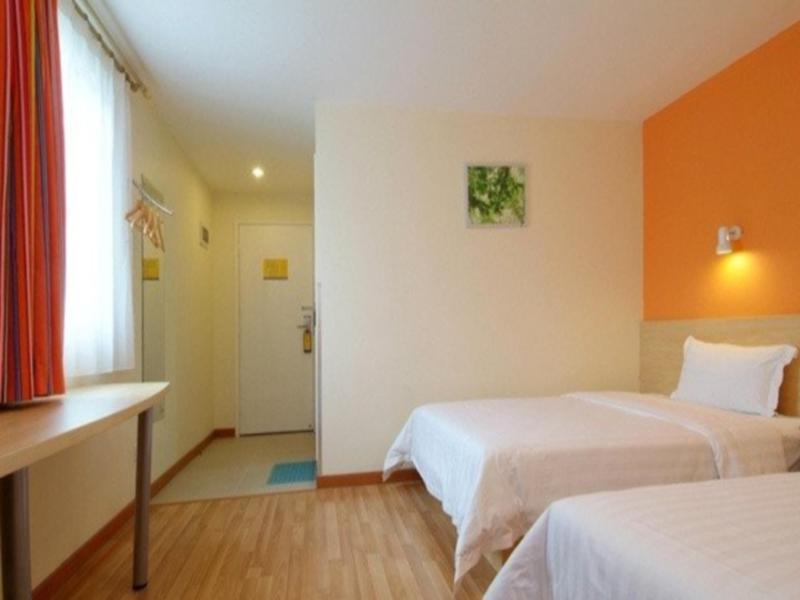 7Days Inn Wuzhou South Railway Station Cangwu Luaran gambar